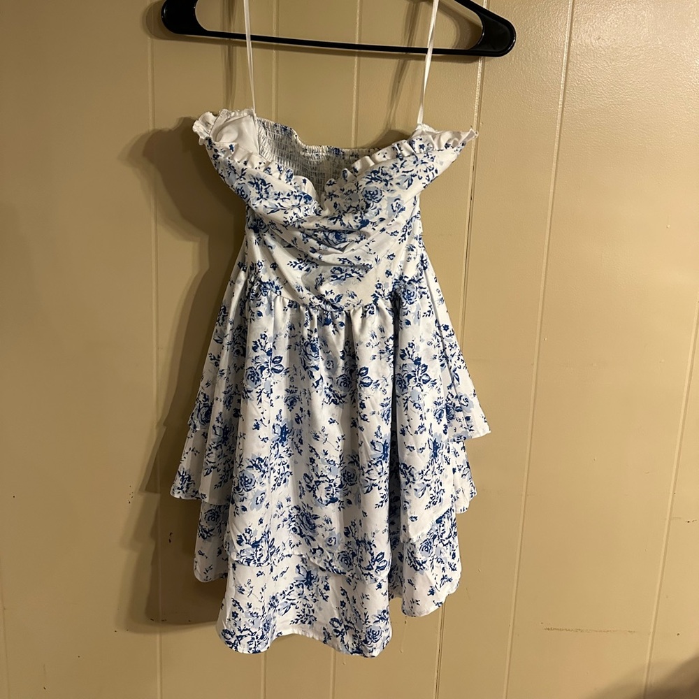 SHEIN White, Strapless Sundress with Blue Floral Print
